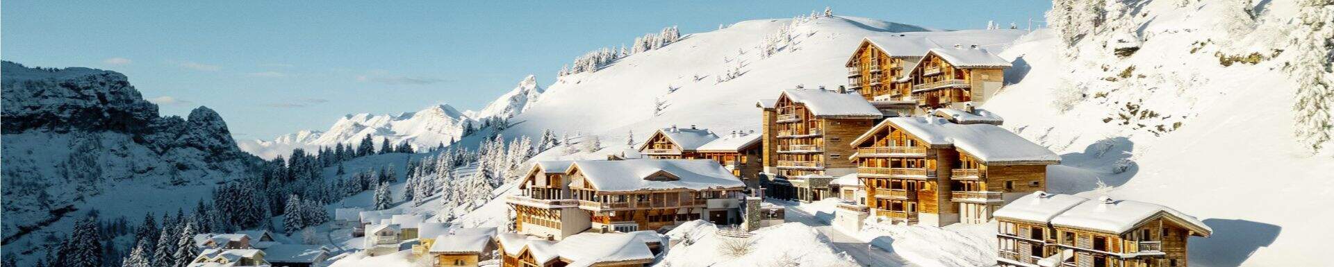 Beautifully located chalets on a sunny mountain top in Grand Massif bookable at Sunweb!