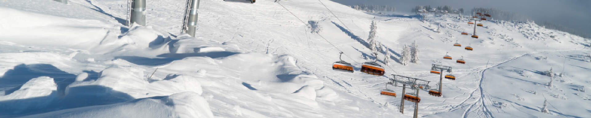 Skilift bij Wagrain in de bergen van Oostenrijk