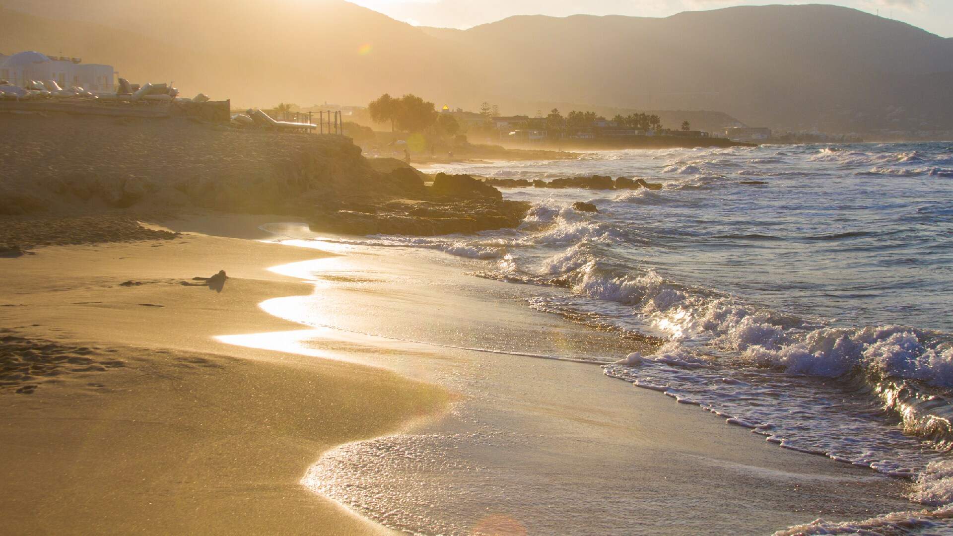 Zonnige kust van Malia, Griekenland