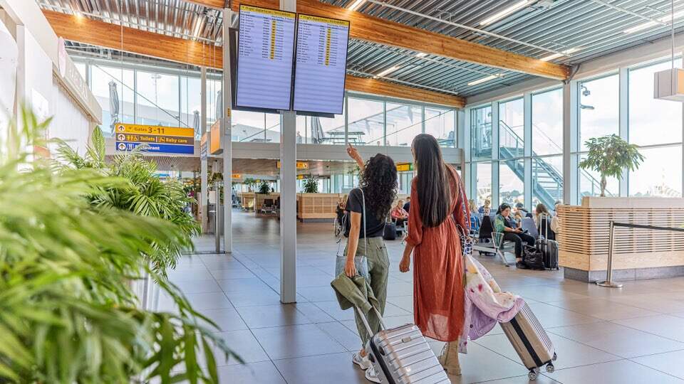 Vertrekhal Rotterdam The Hague Airport Nederland