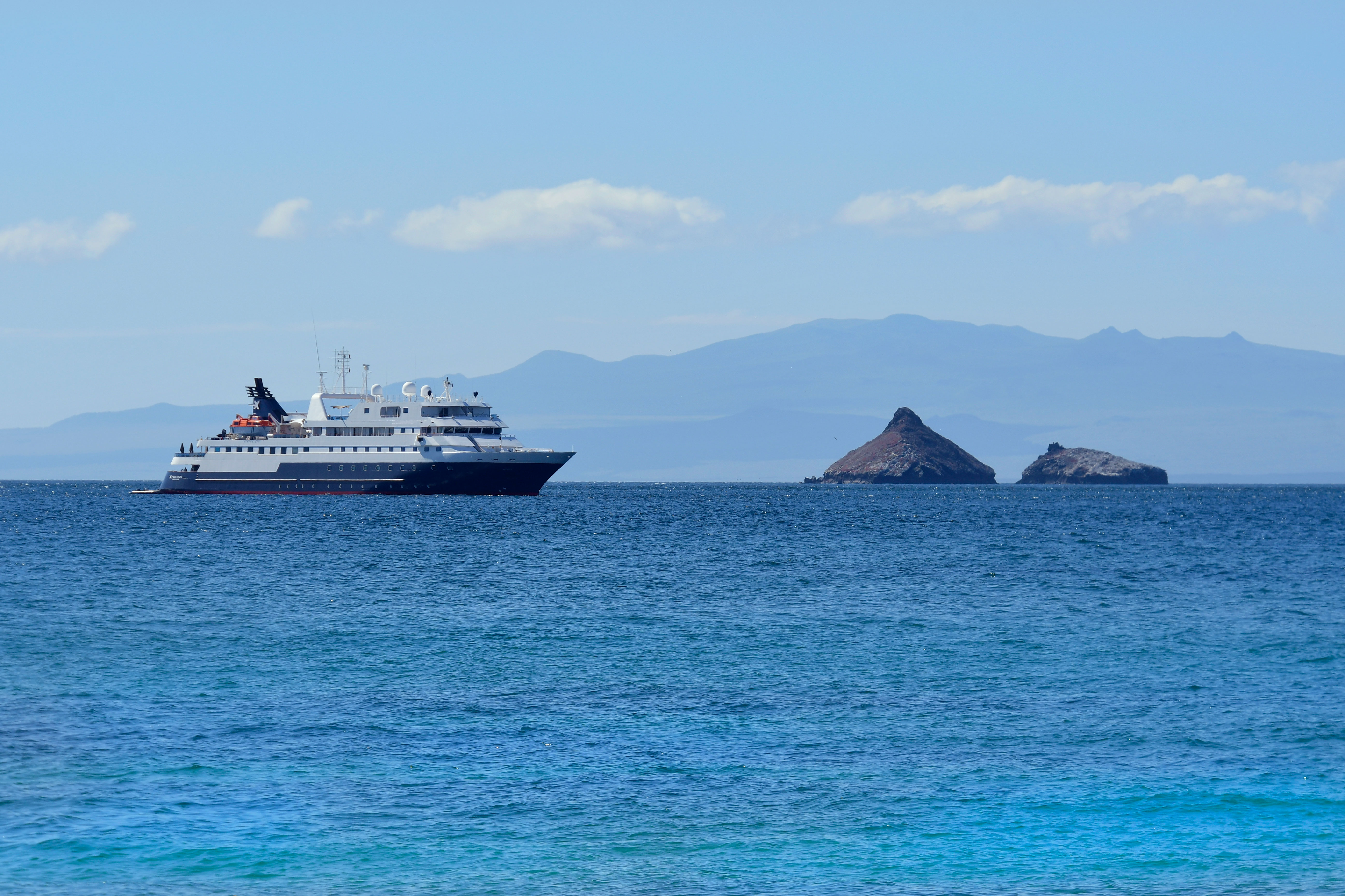 Galapagos Northern Loop Cruise met Celebrity Xpedition - 06 01 2024
